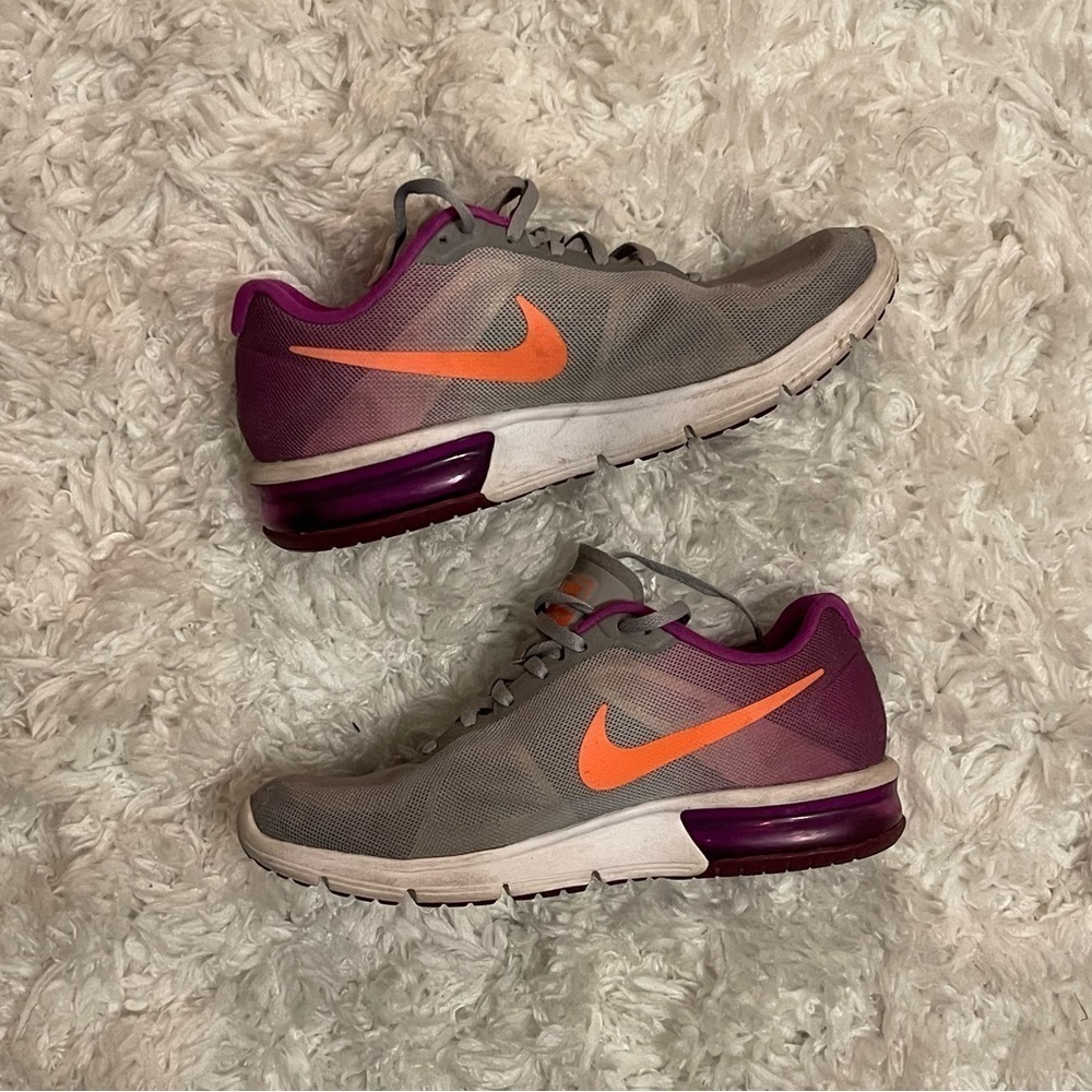 Women’s Nike Air Max Shoes- sz. 8.5 - Picture 2 of 6